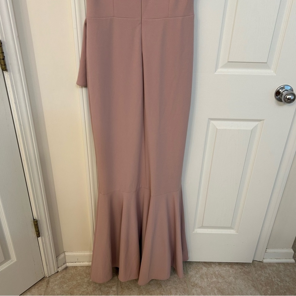 BETSY & ADAM Off-The-Shoulder Cascading Ruffle Mermaid Gown in Rose Size 10 - Picture 10 of 11